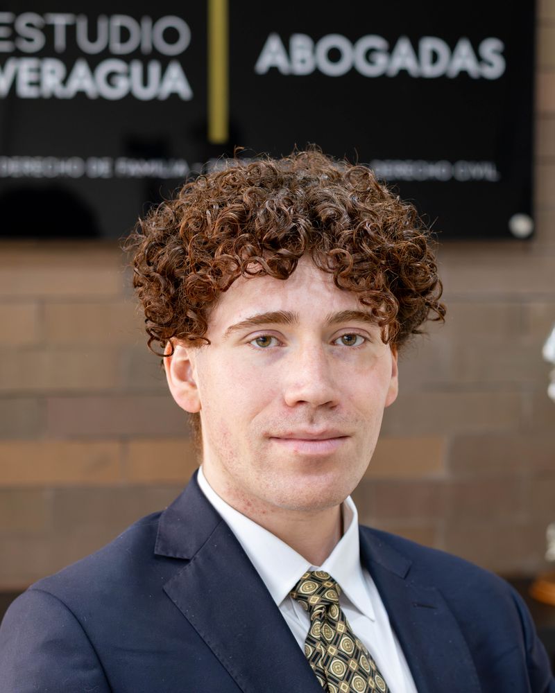Retrato de Gerard Joffre, procurador de Estudio Veragua Abogadas